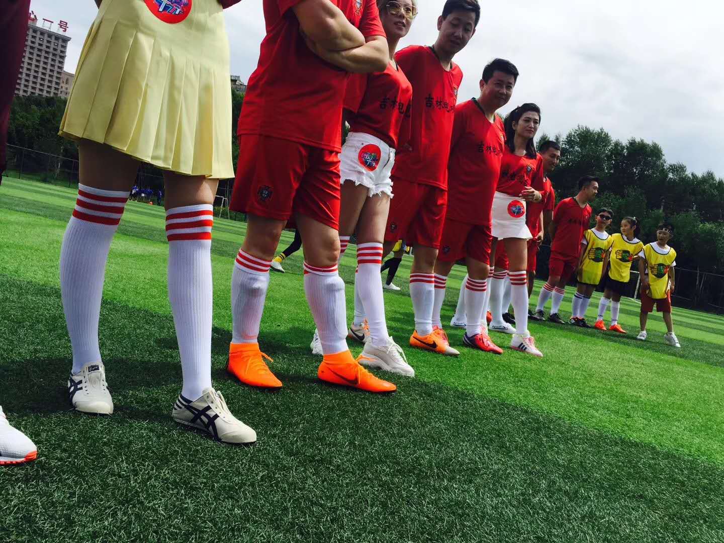 盛夏日 情动世界杯 吉林卫视明星足球赛